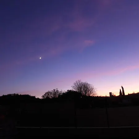 Les Trois Oliviers Bed and breakfast Forcalquier