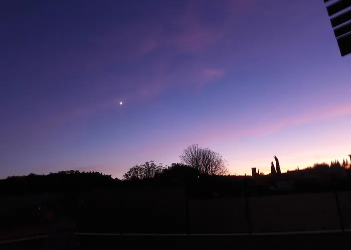 Les Trois Oliviers Bed and Breakfast Forcalquier